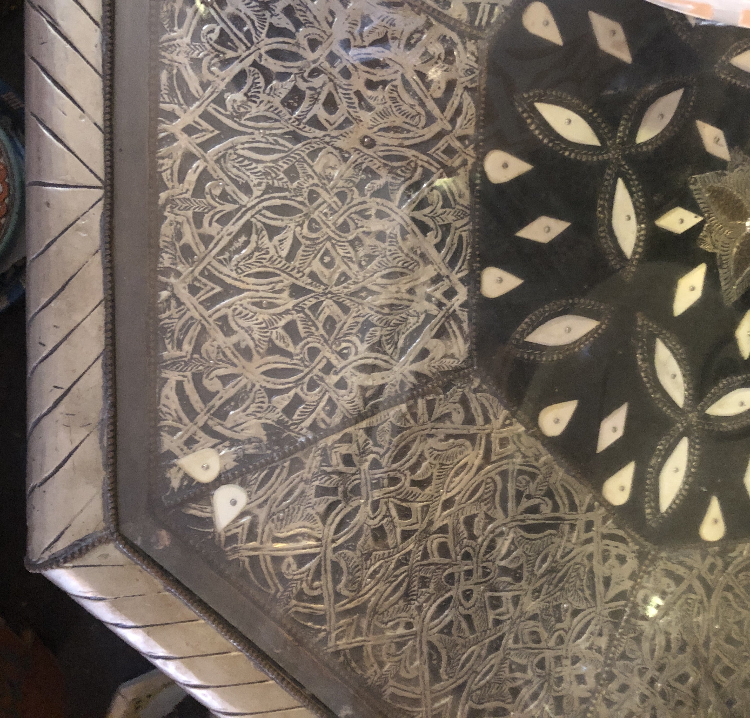 Sultan's Tea Table in Silver Nickel II