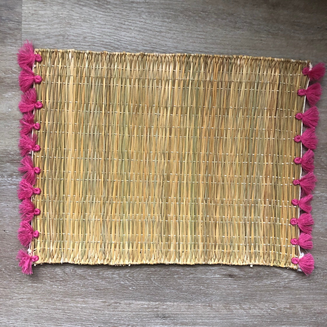 Handmade Marrakech Cotton & Raffia Placemat with Hot Pink Tassels