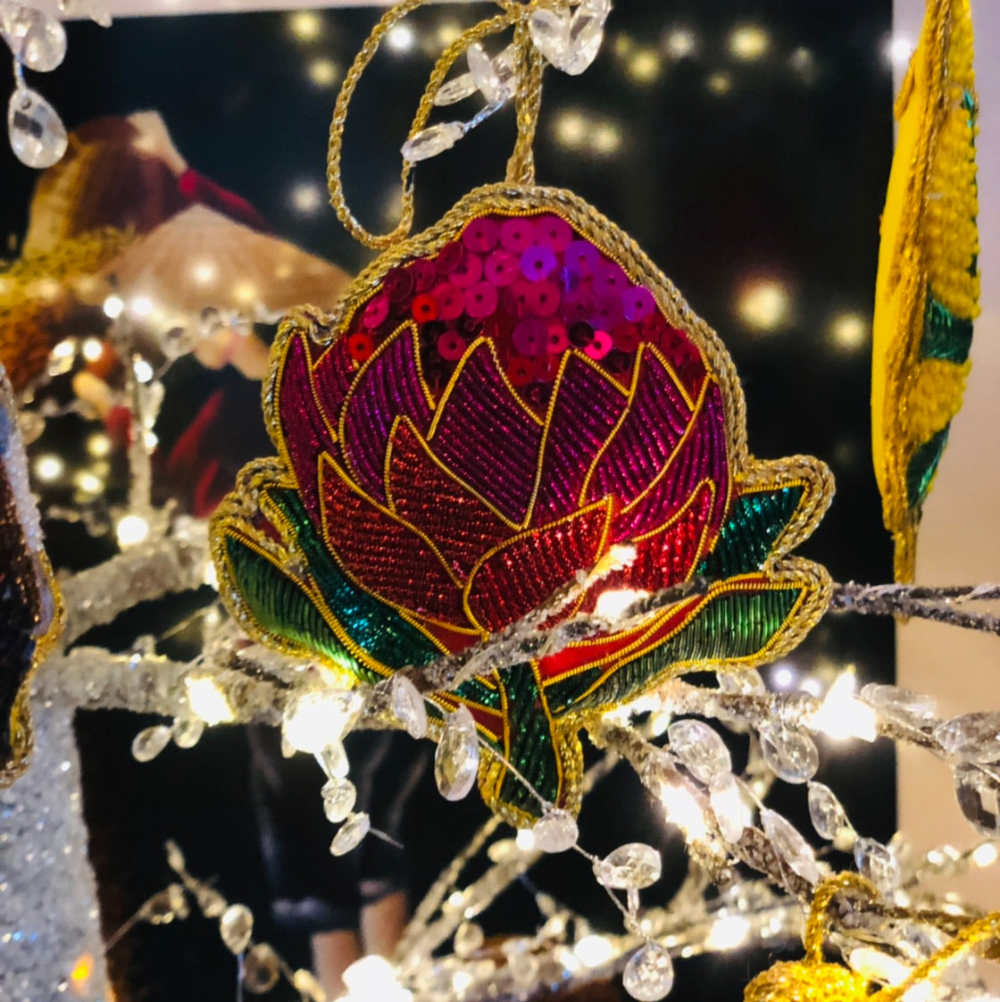 Waratah Sequin Hanging Decoration