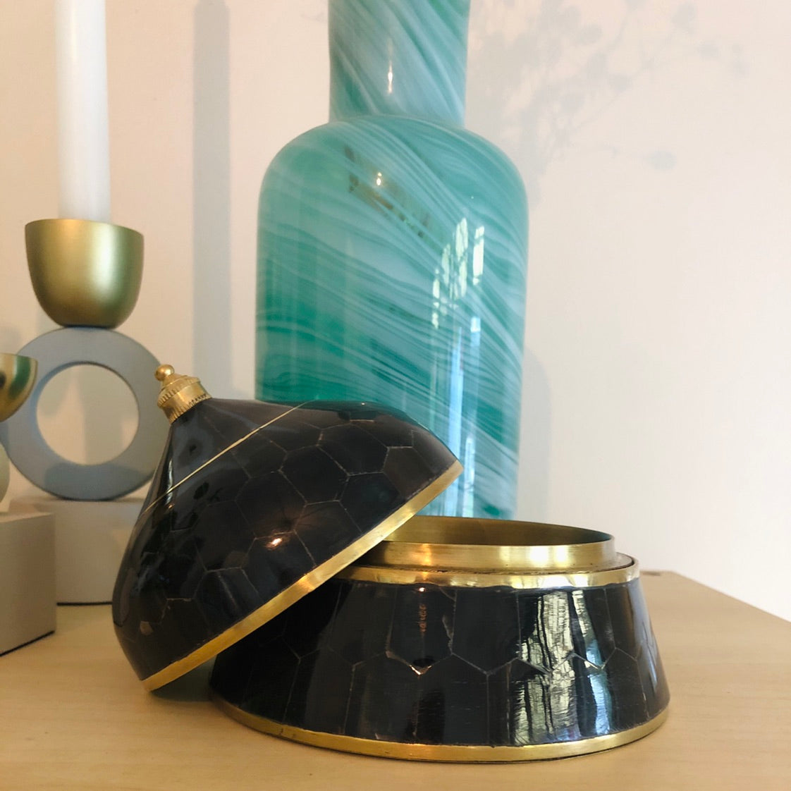 Bone Inlay Suri  Box in Black Horn