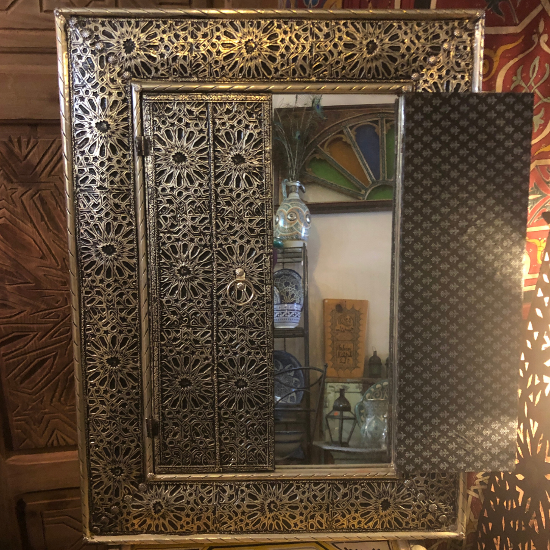 Sultan's Choice Mirror in Silver Cutwork