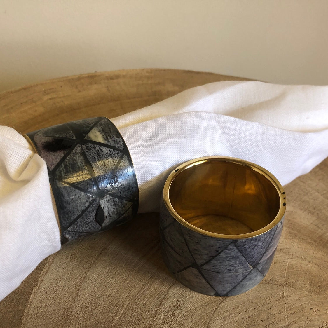 Bone Inlay Napkin Ring in Black