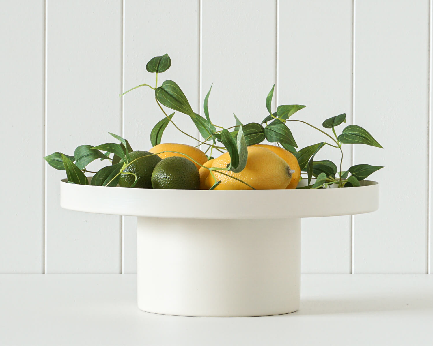 Miami Metal Tray in Vanilla