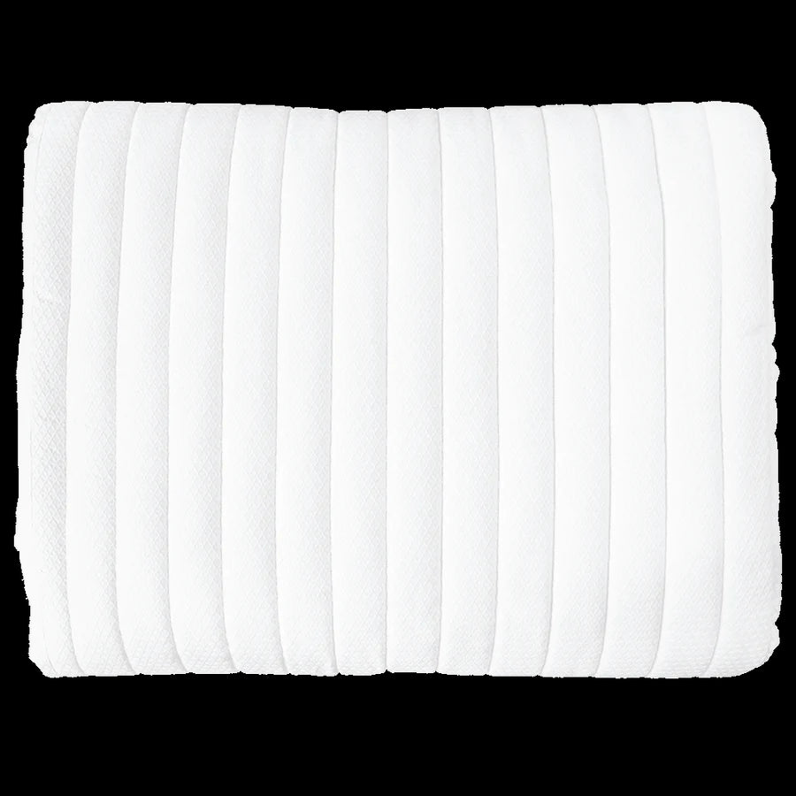 Astroid Quilt in White