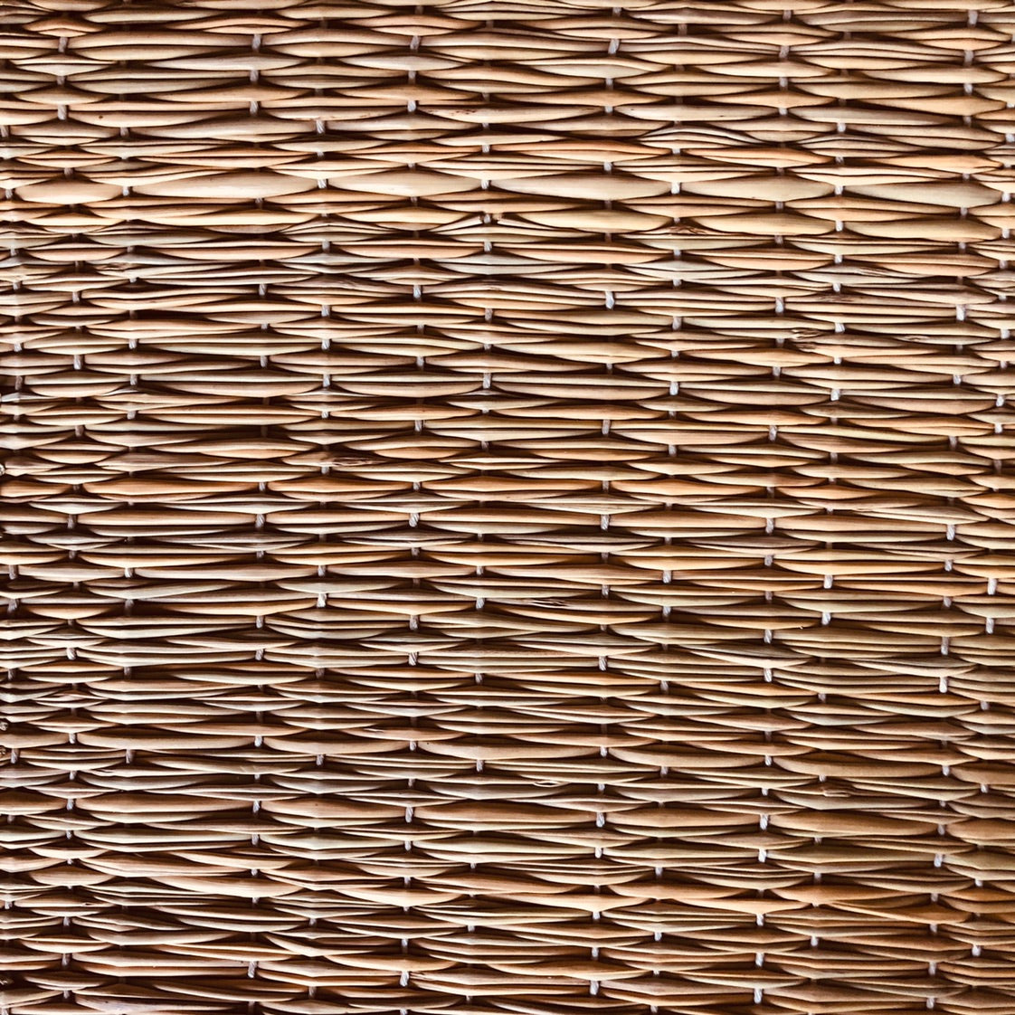 Handmade Marrakech Cotton & Raffia Placemat with Orange Tassels