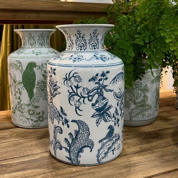 Chinoiserie Vase in Blue