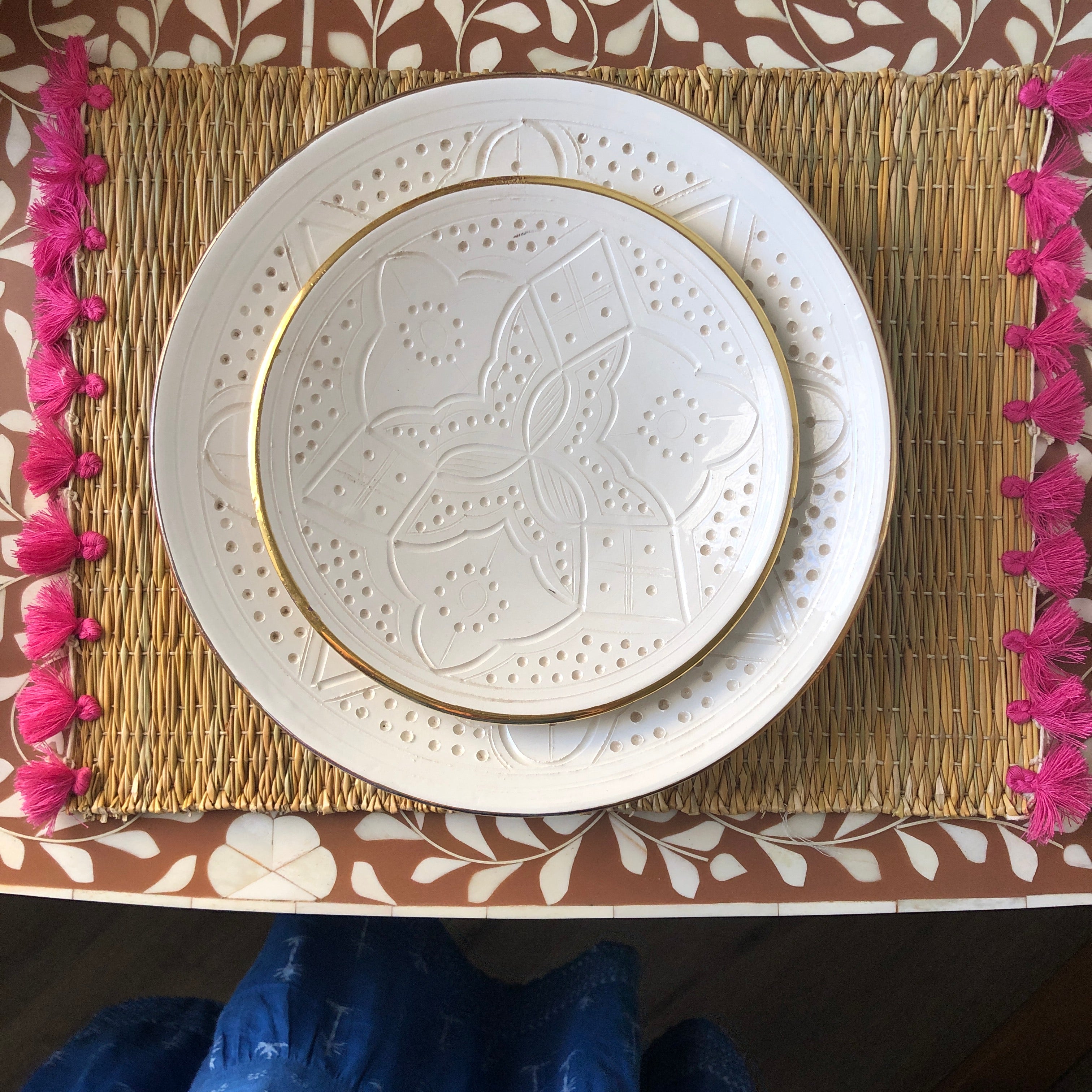 Handmade Marrakech Cotton & Raffia Placemat with Hot Pink Tassels