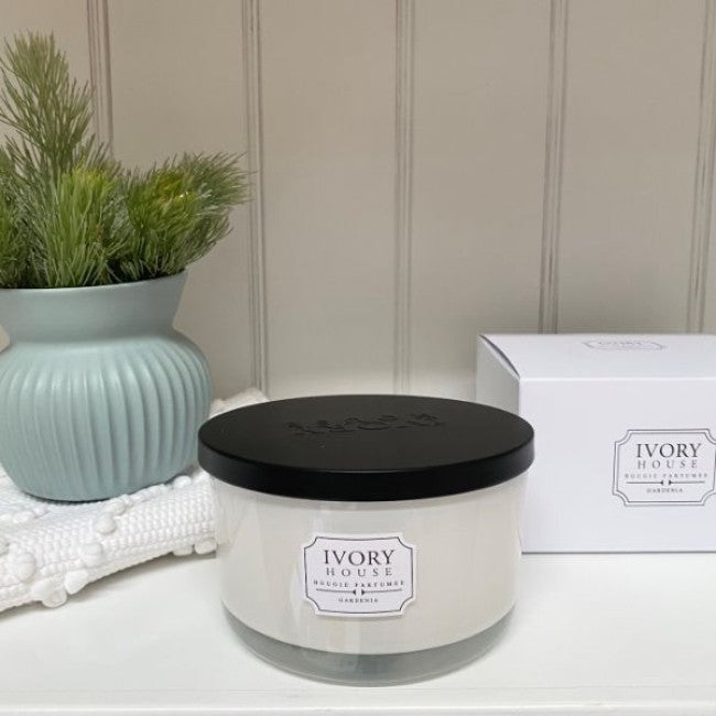 Gardenia 16oz Candle