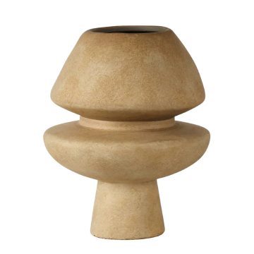 Donna Vessel in Biege