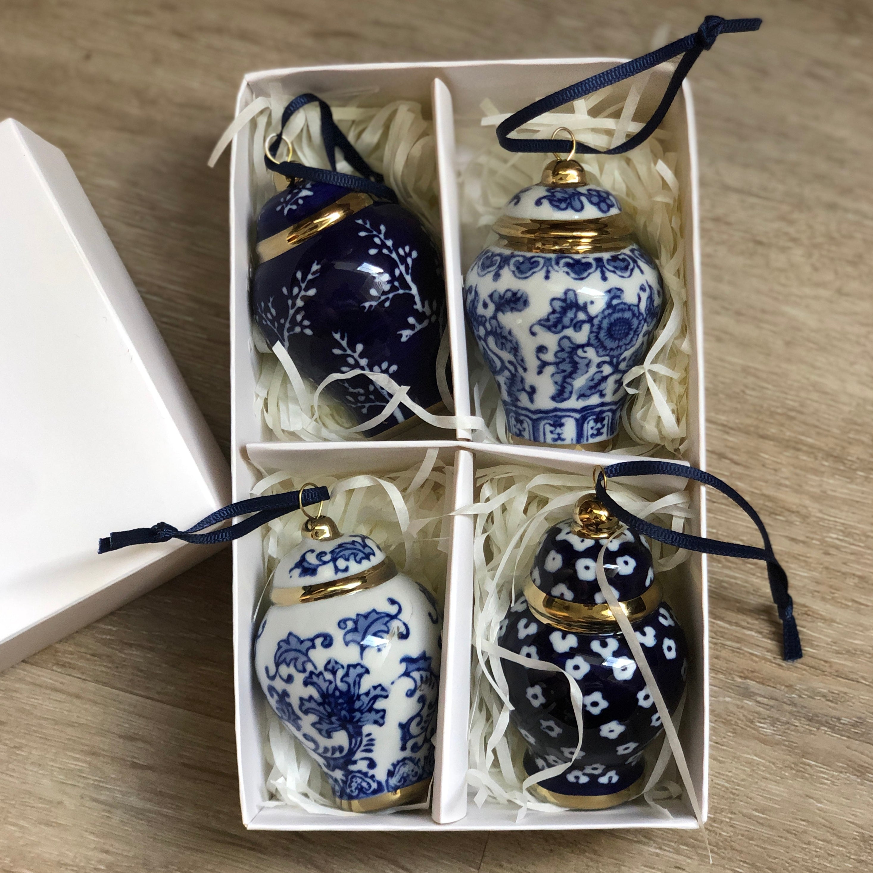 Hanging Ginger Jars Xmas Decor - Box of 4