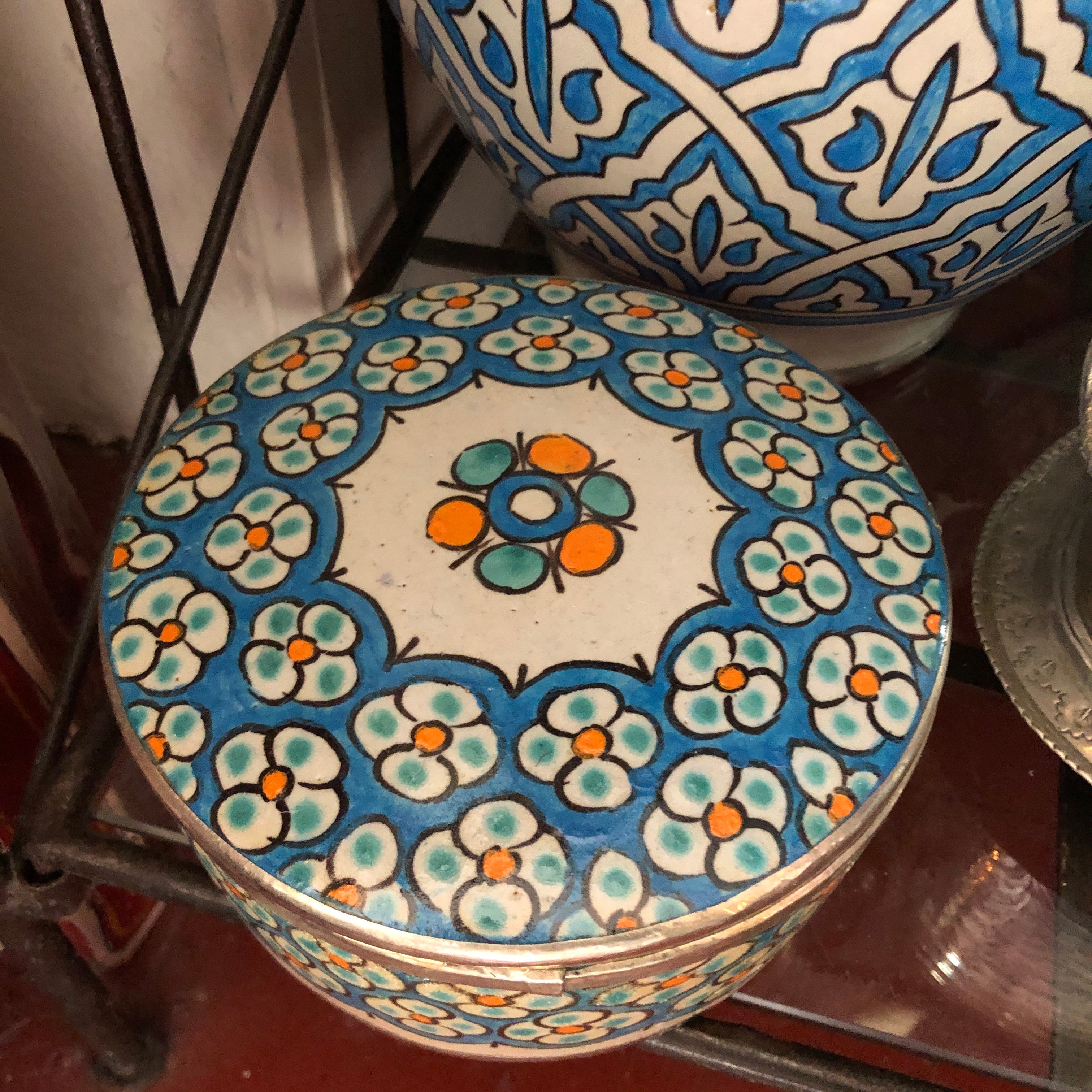 Moorish Daisy Box with Lid