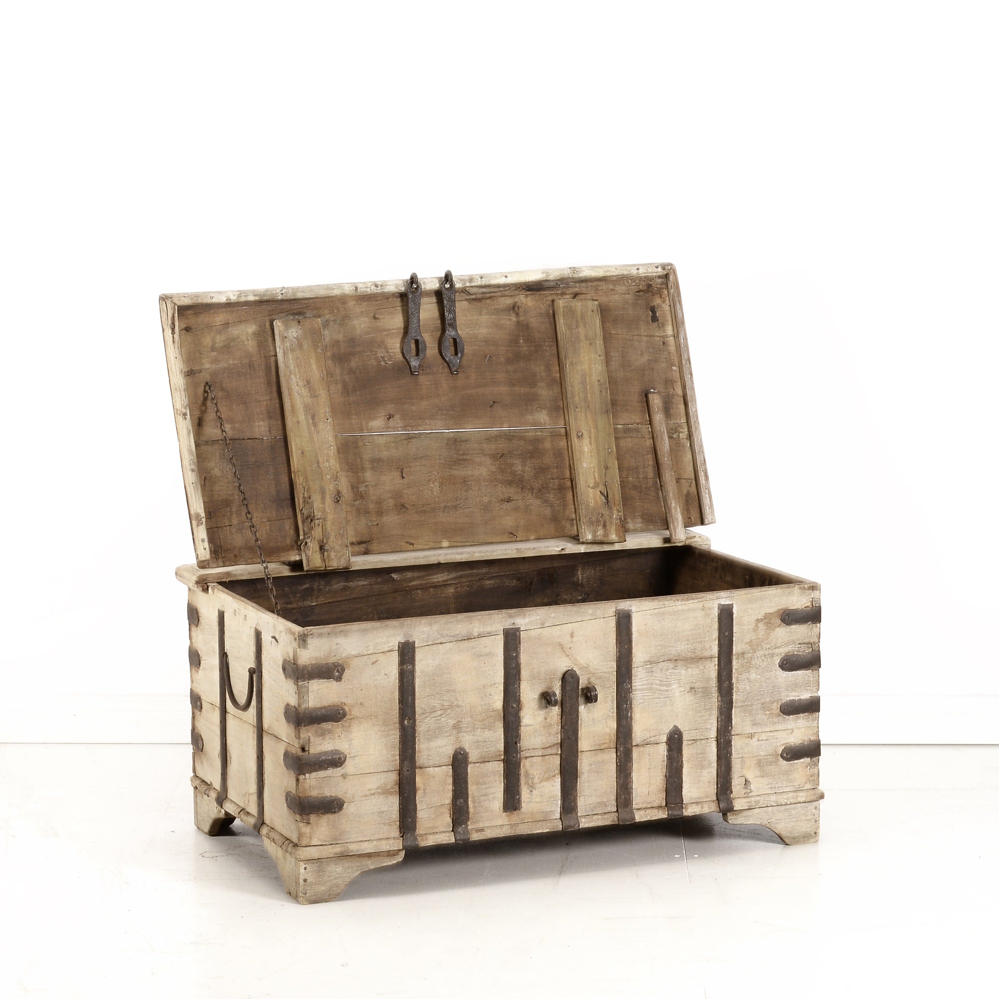 Bleached Box W/Iron Details