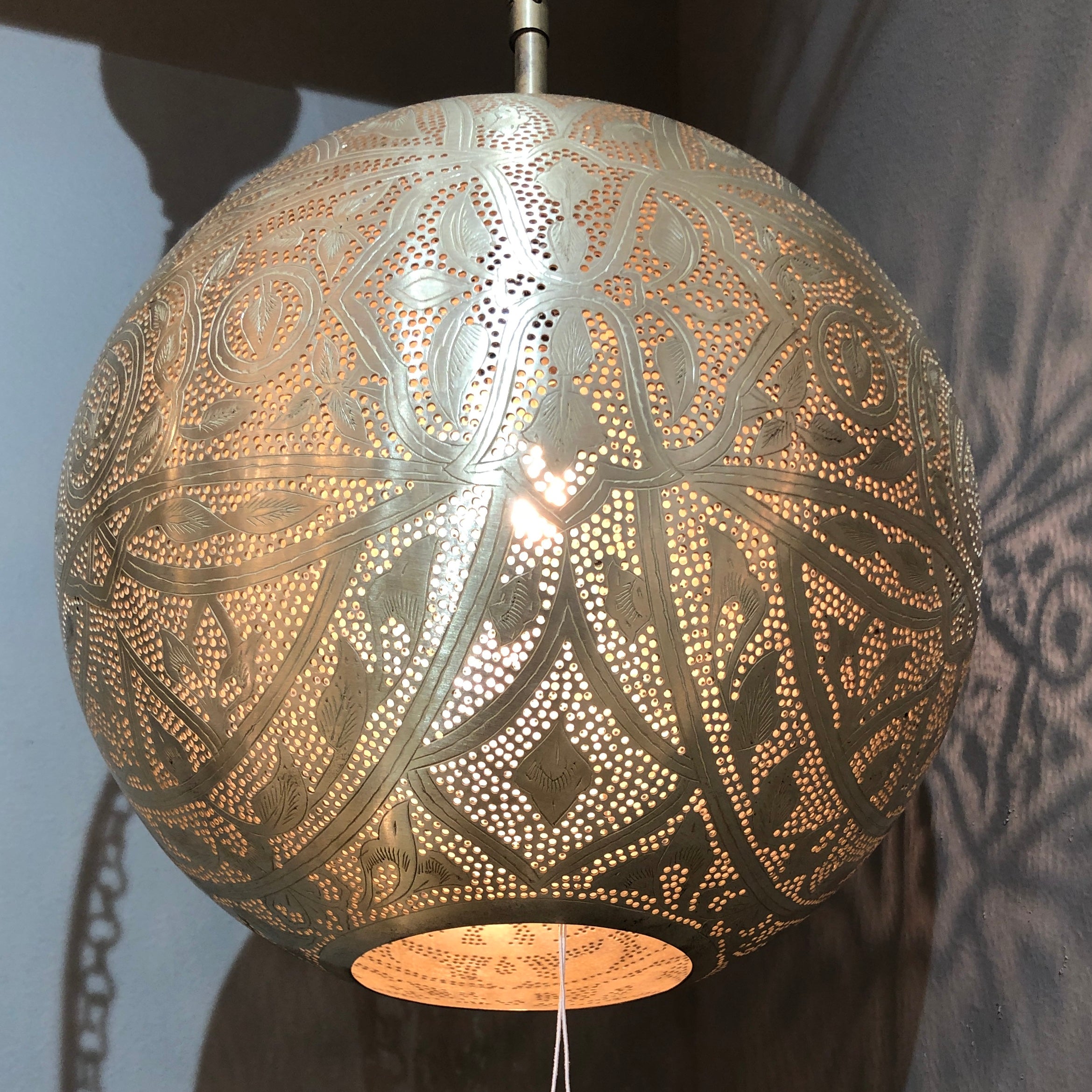Taurus Round Ball Pendant Light