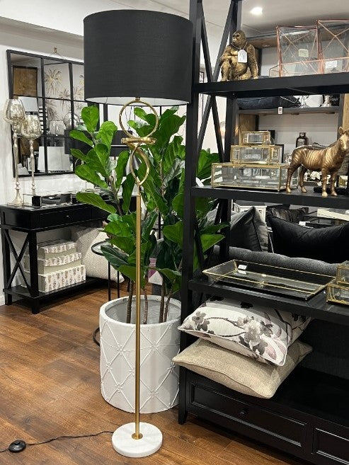 Knot Floor Lamp with Shade