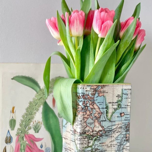 Mappe Porcelain Vase