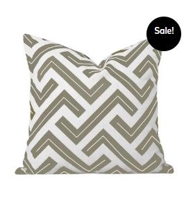 Zedd One Cushion in Taupe