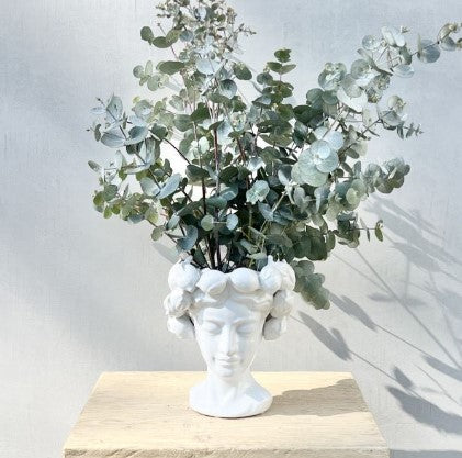 Lemon Lady Vase in White