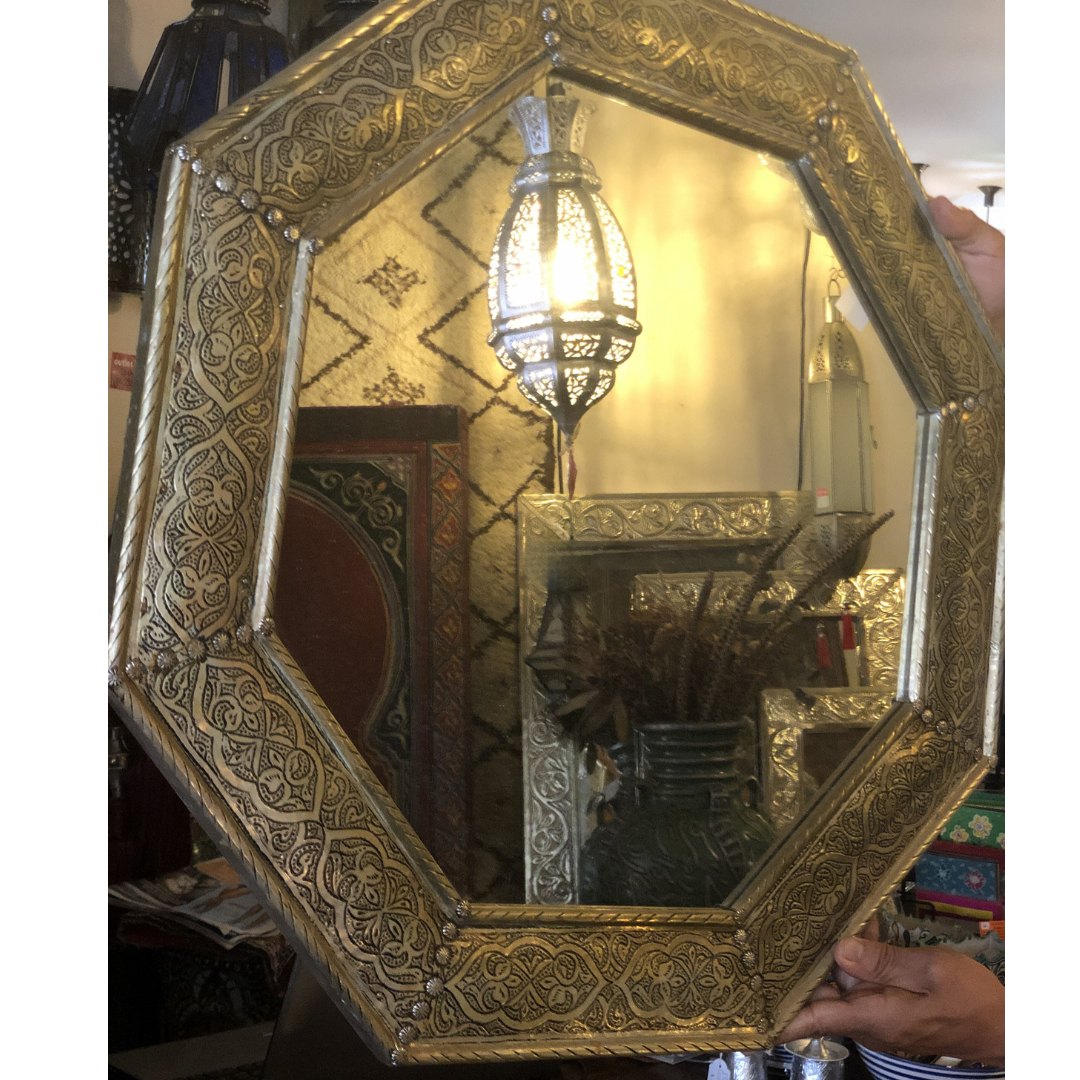 Hexagonal Mirror