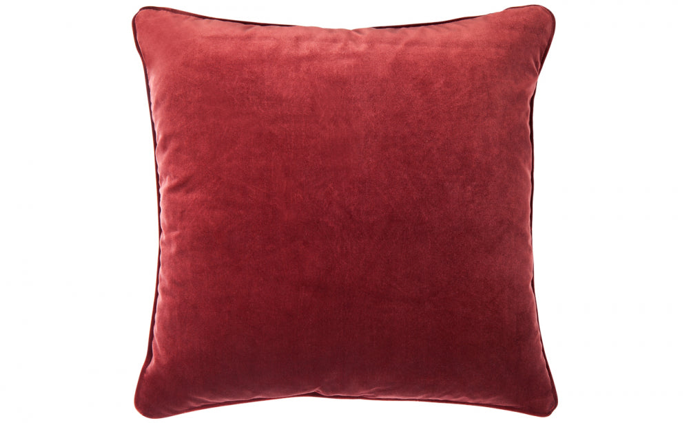 Luxe Velvet Cushion in Bordeaux