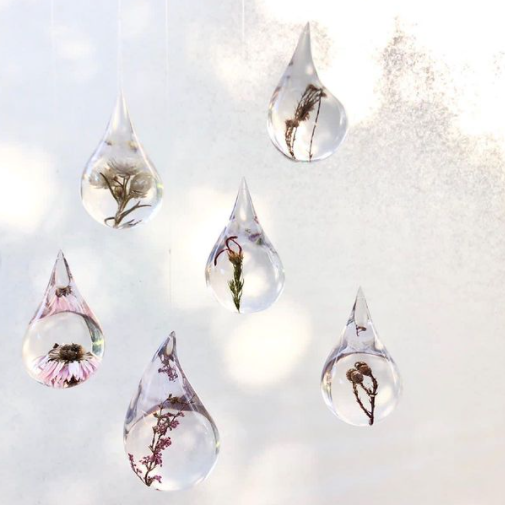 Crystal Drops with Preserved Natives