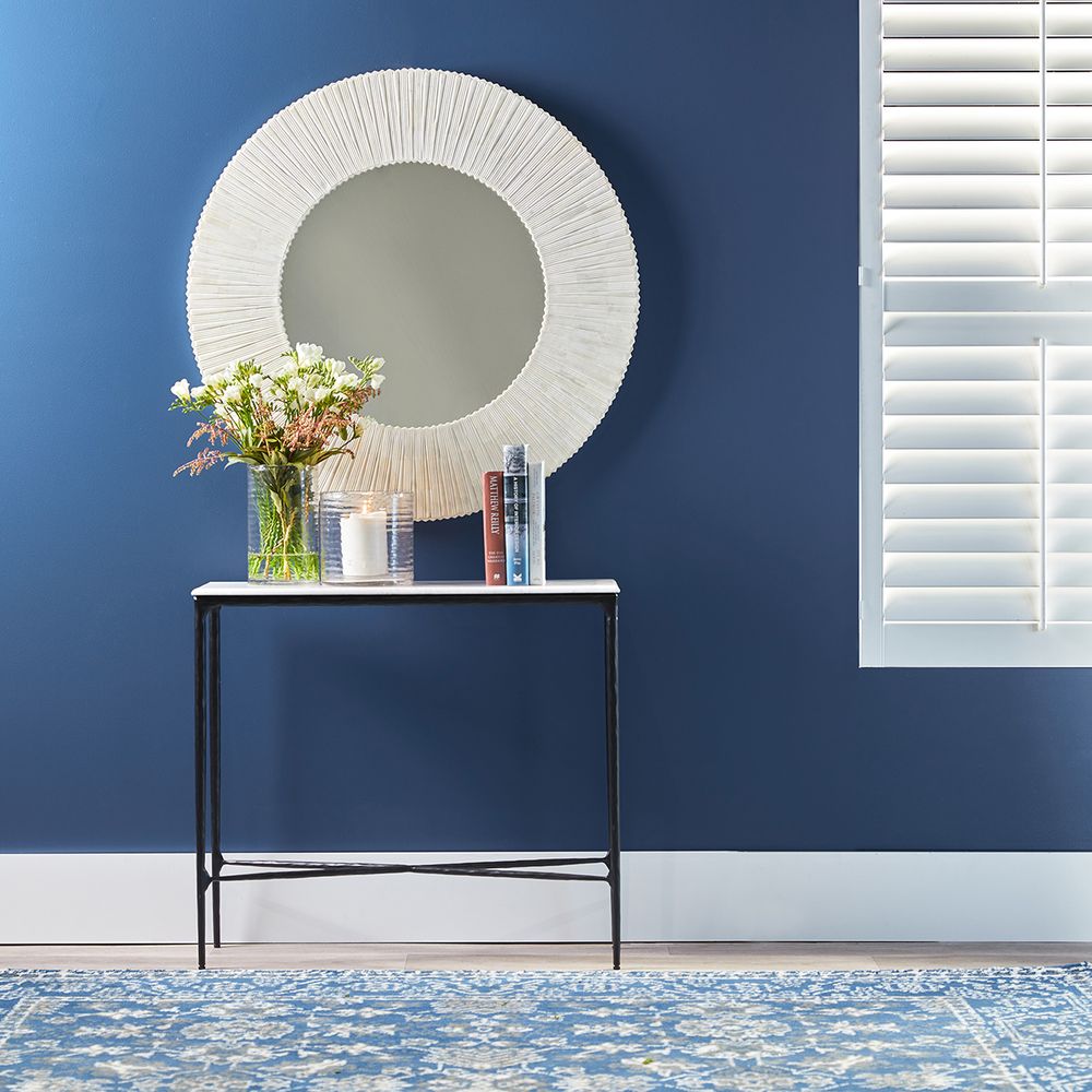 Heston Console in Black