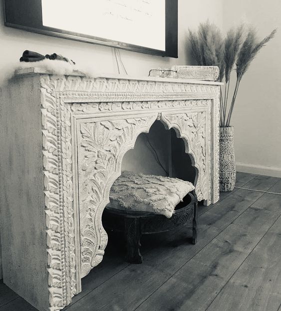 Moghul Console