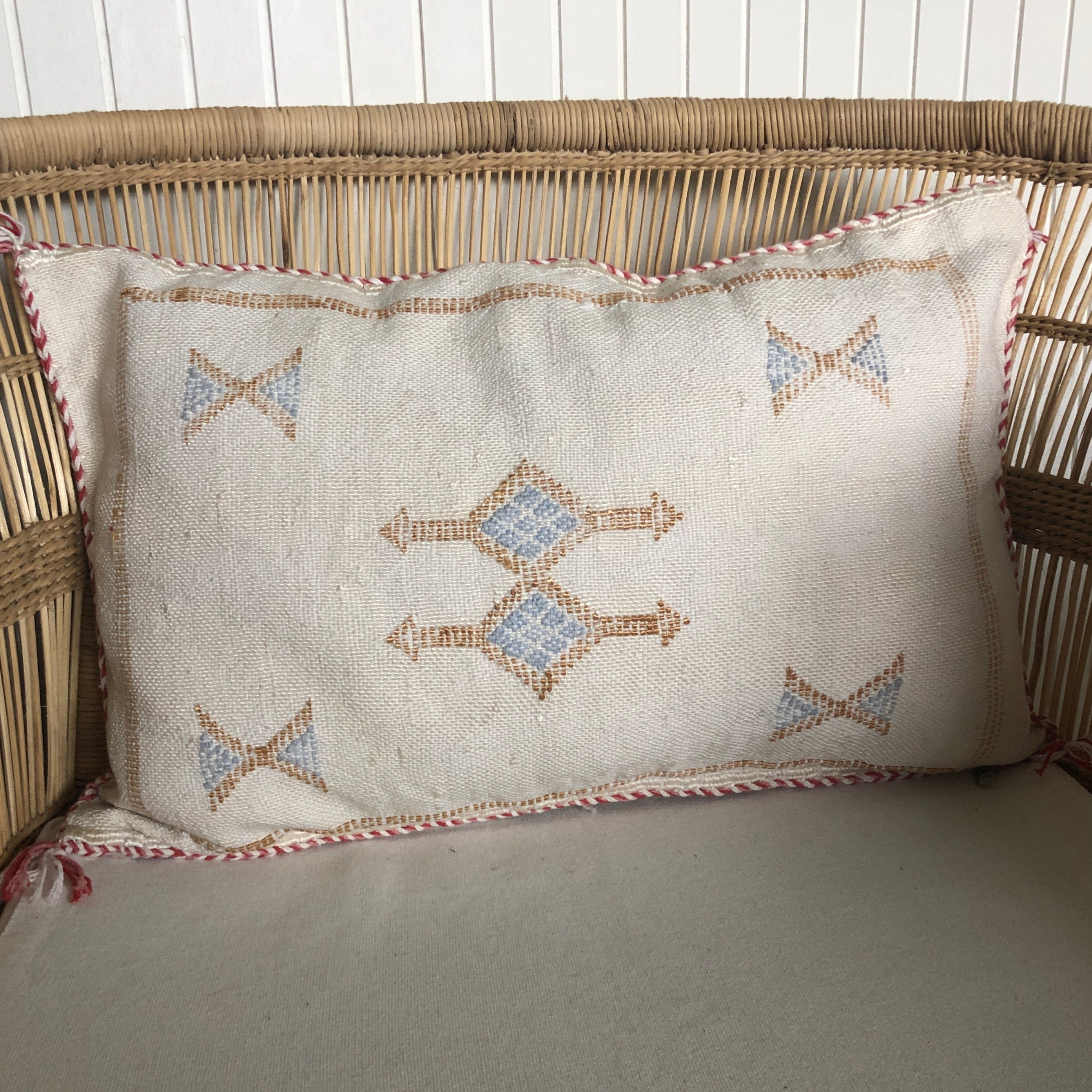 Rectangular Moroccan Cactus Silk Pillow in Natural