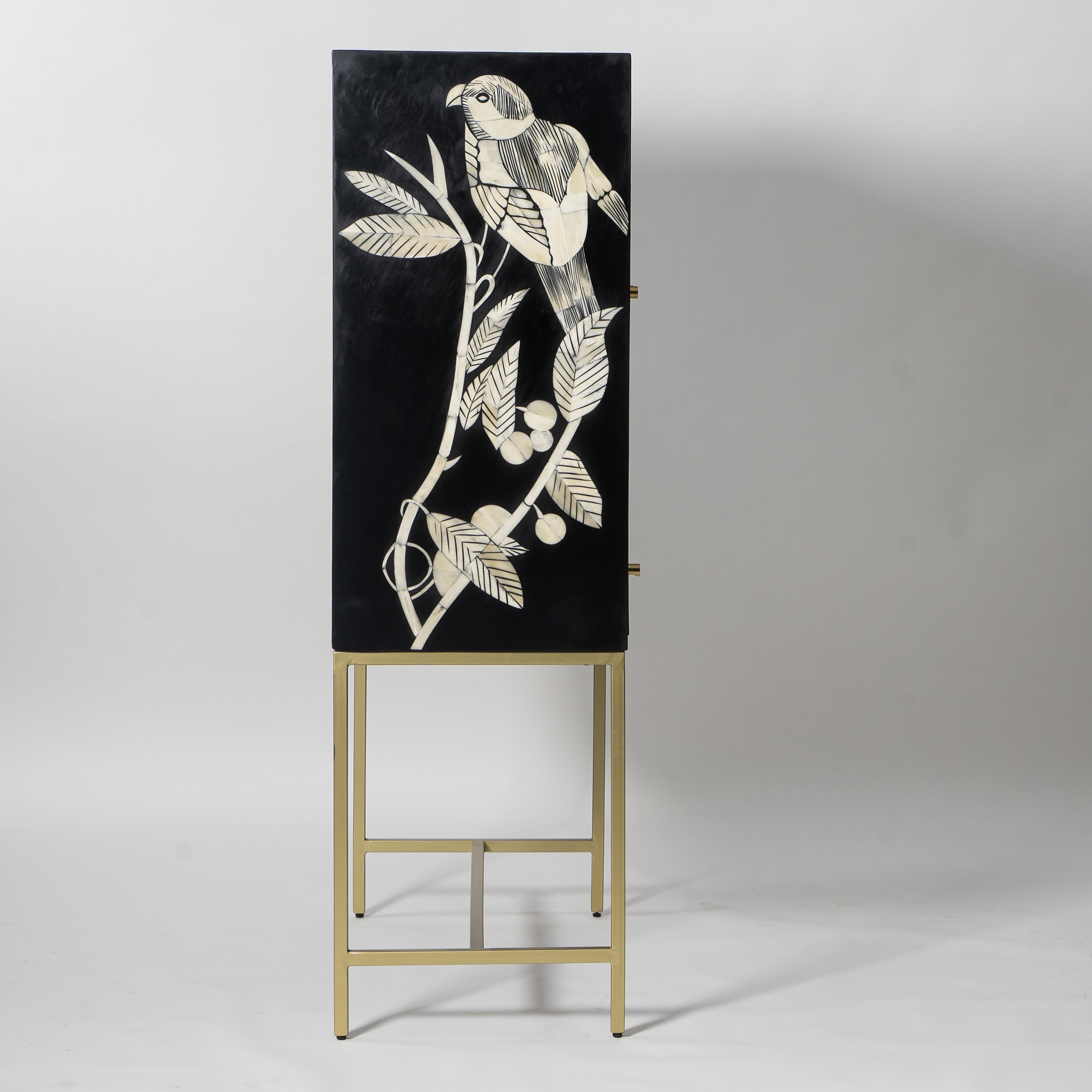Mother of Pearl Inlay Provincial 3 Drawer Dresser in Black