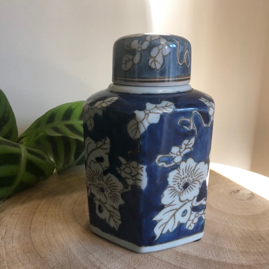 Chinoserie Jar/Vase