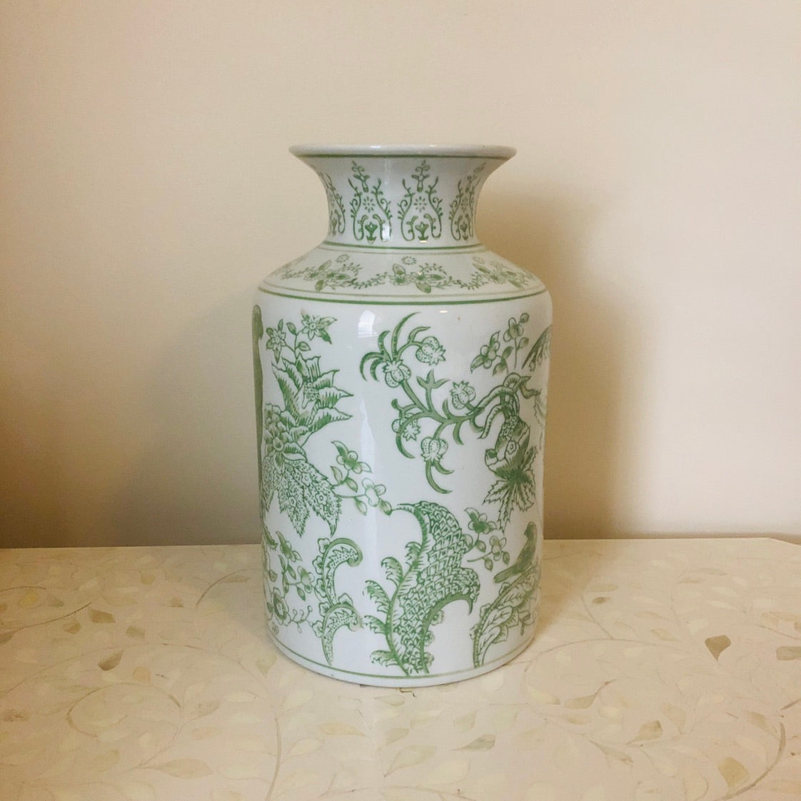 Chinoiserie Vase in Sage