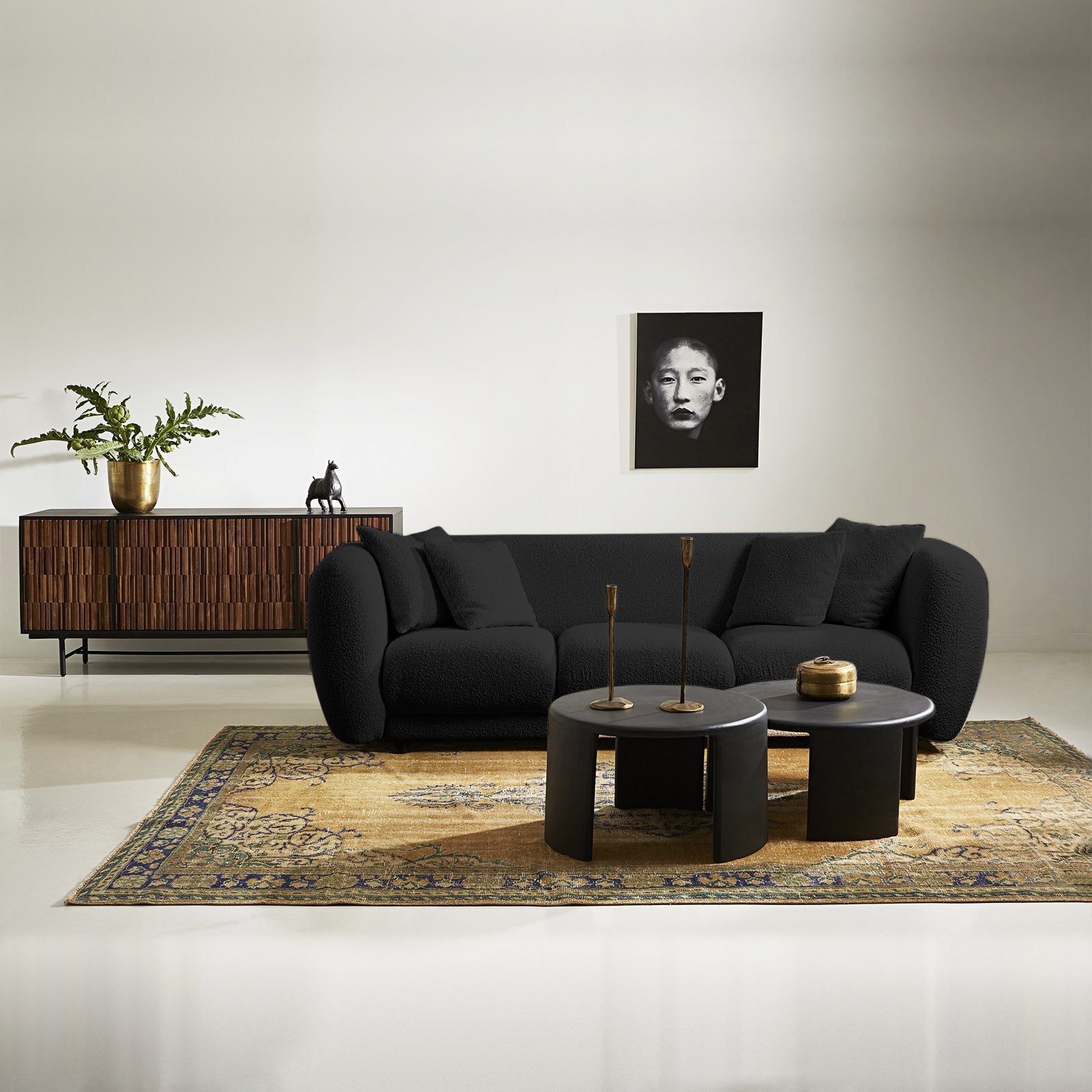 Camino Sofa in Charcoal