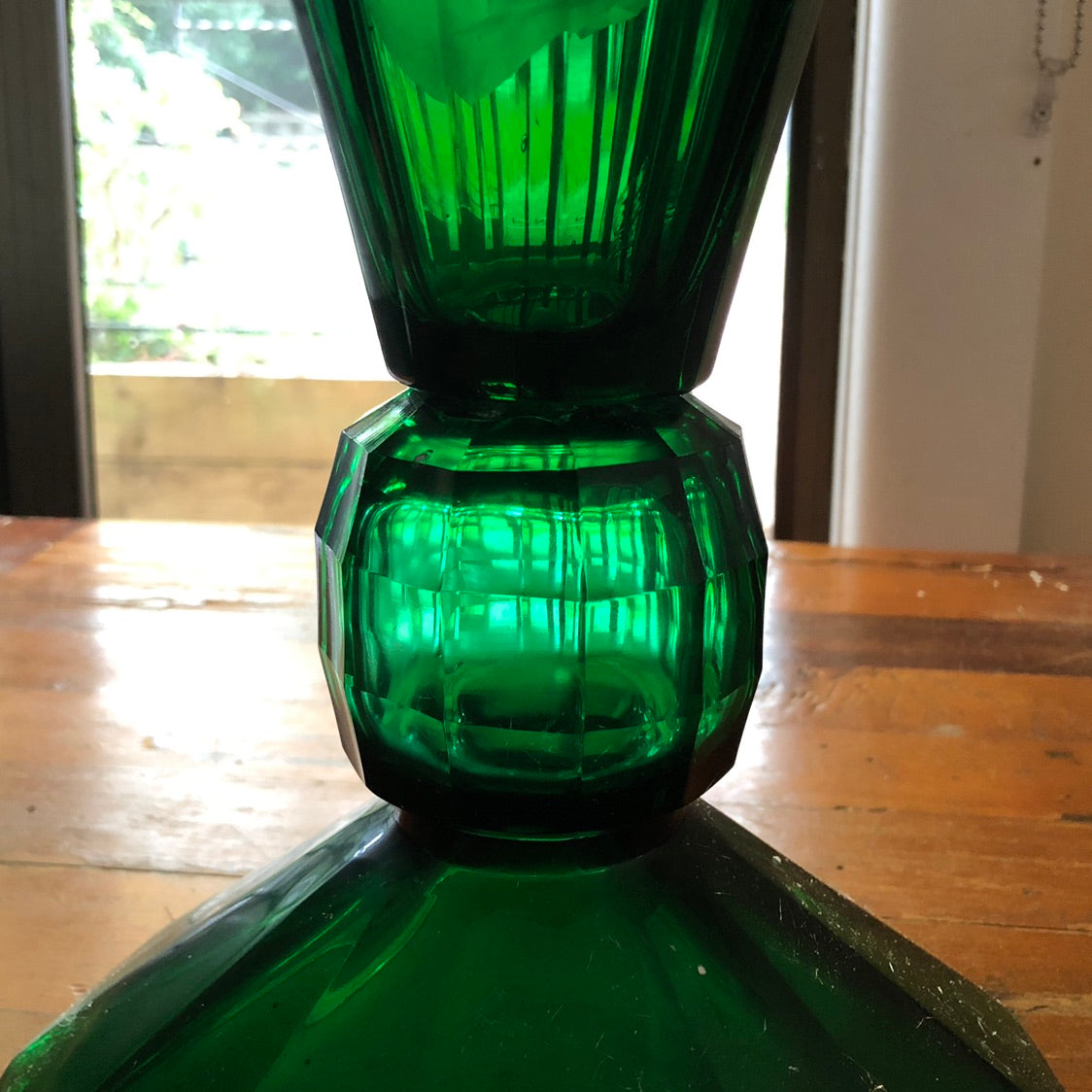 Diamond Jade Vase Green