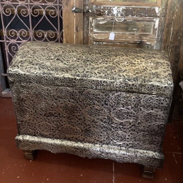 Sultan's Trunk/Occasional Table in Silver Nickel