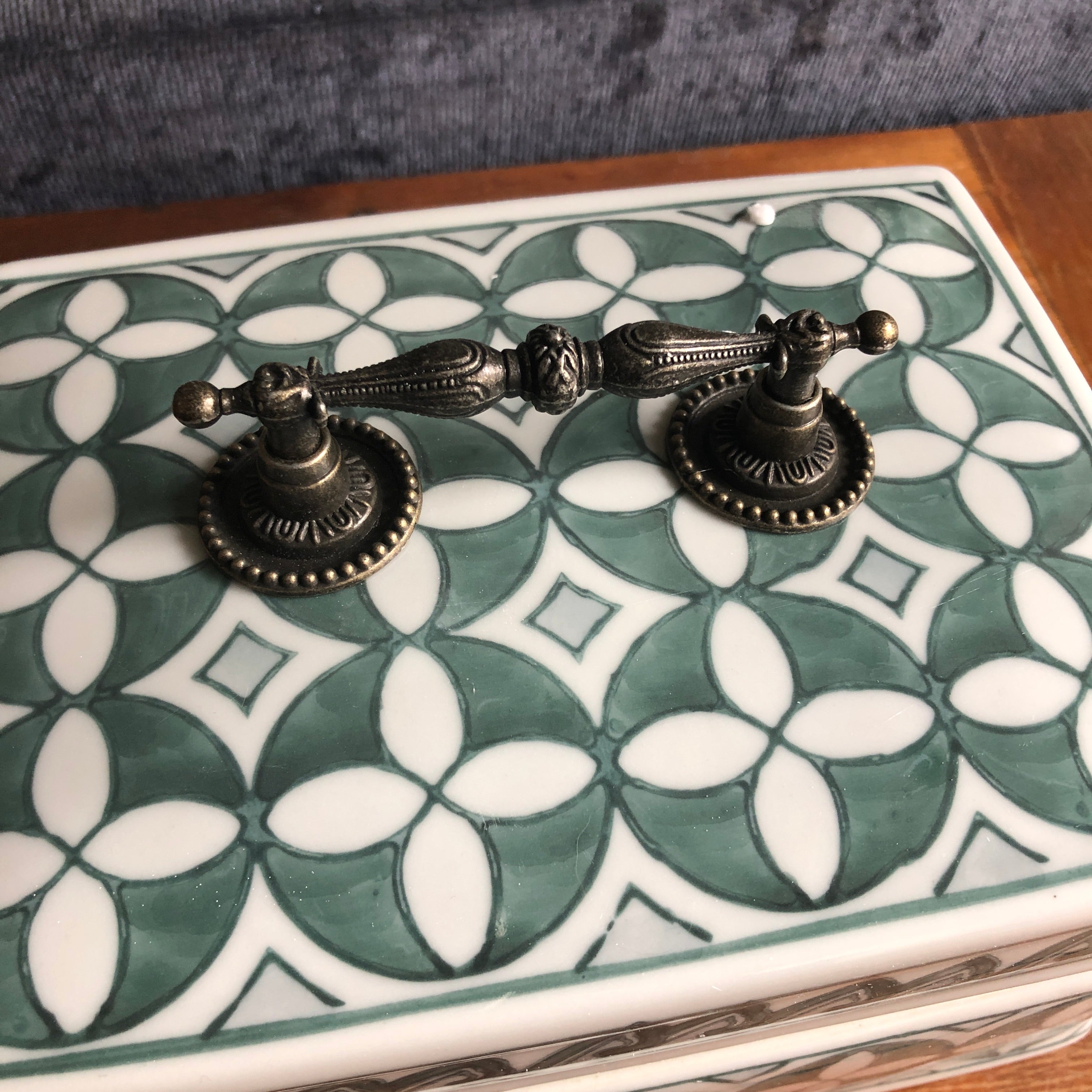Verde Trinket Box