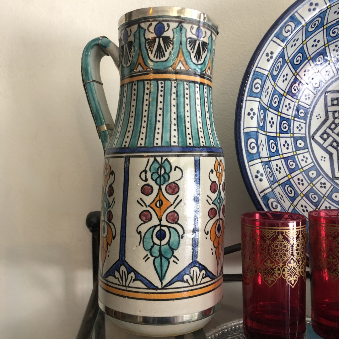 Moorish Fez Jug in Traditional Scheme