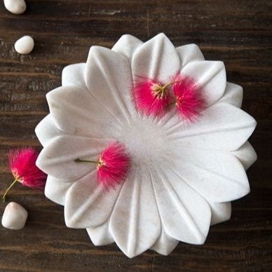 Banswara Lotus Marble Plate