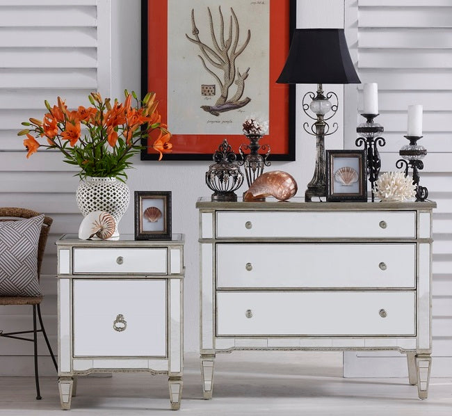 Antique Mirrored 4 Drawer Chest