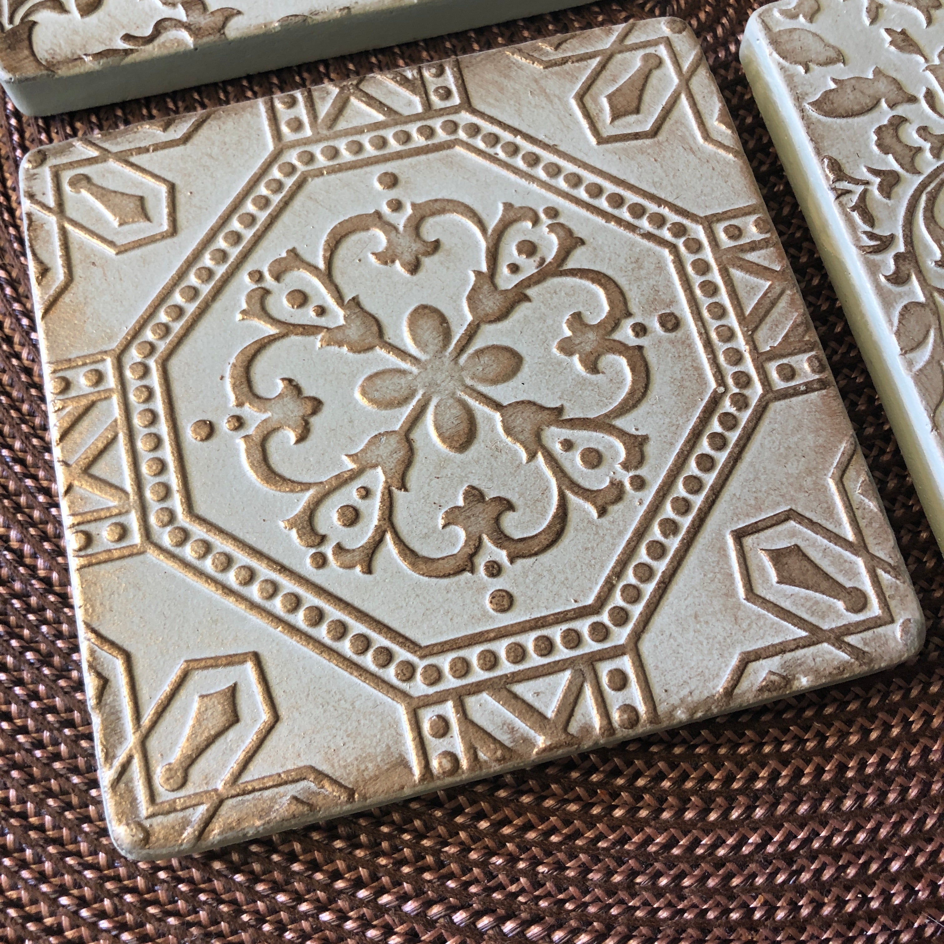 Elegance Stone-Look Coasters - Set of 4