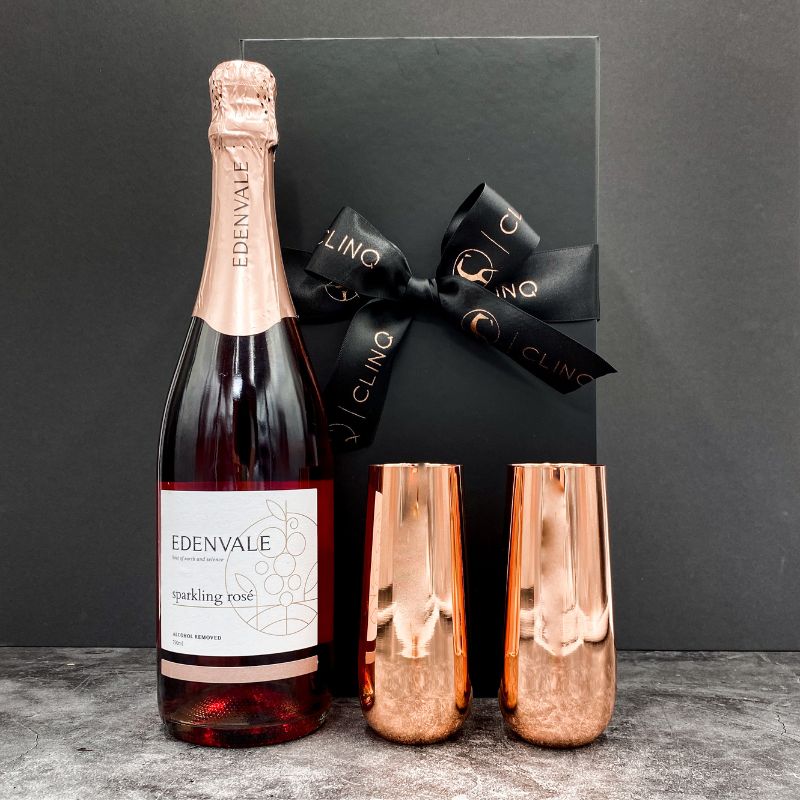 Manhattan Non-Alcoholic Sparkling Rose Gift Set
