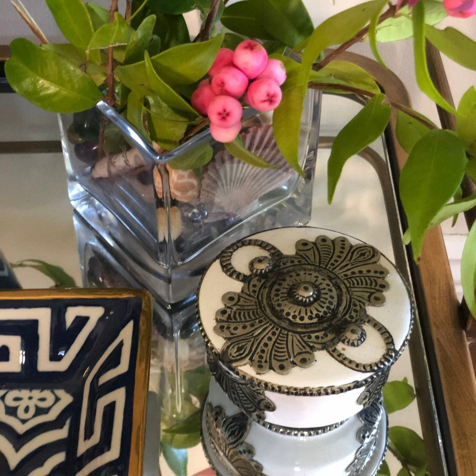 Small Safi Box with Lid with Silver Nickel Embellishments in White