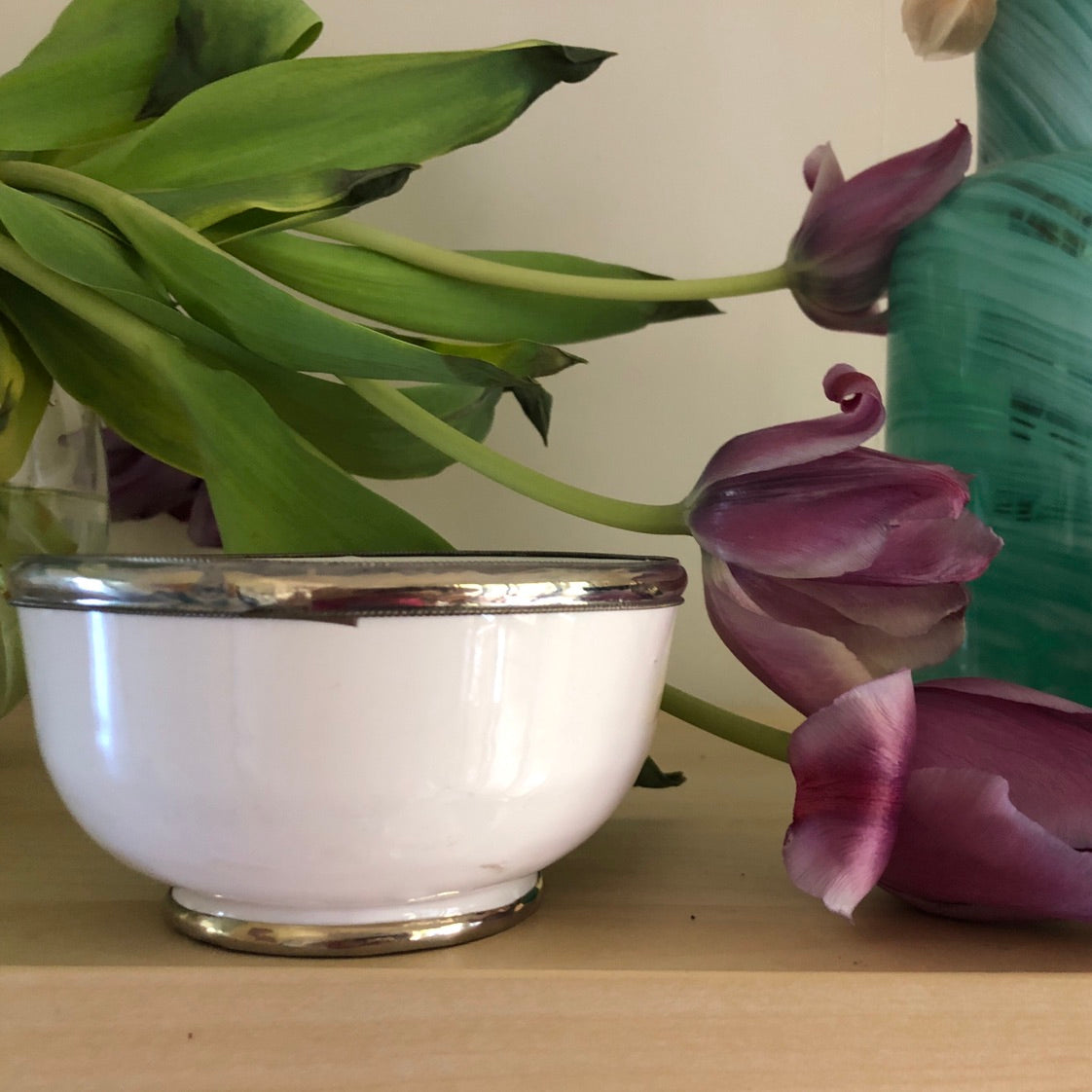 Fez Bowl with Silver Edging in White - Set of 2