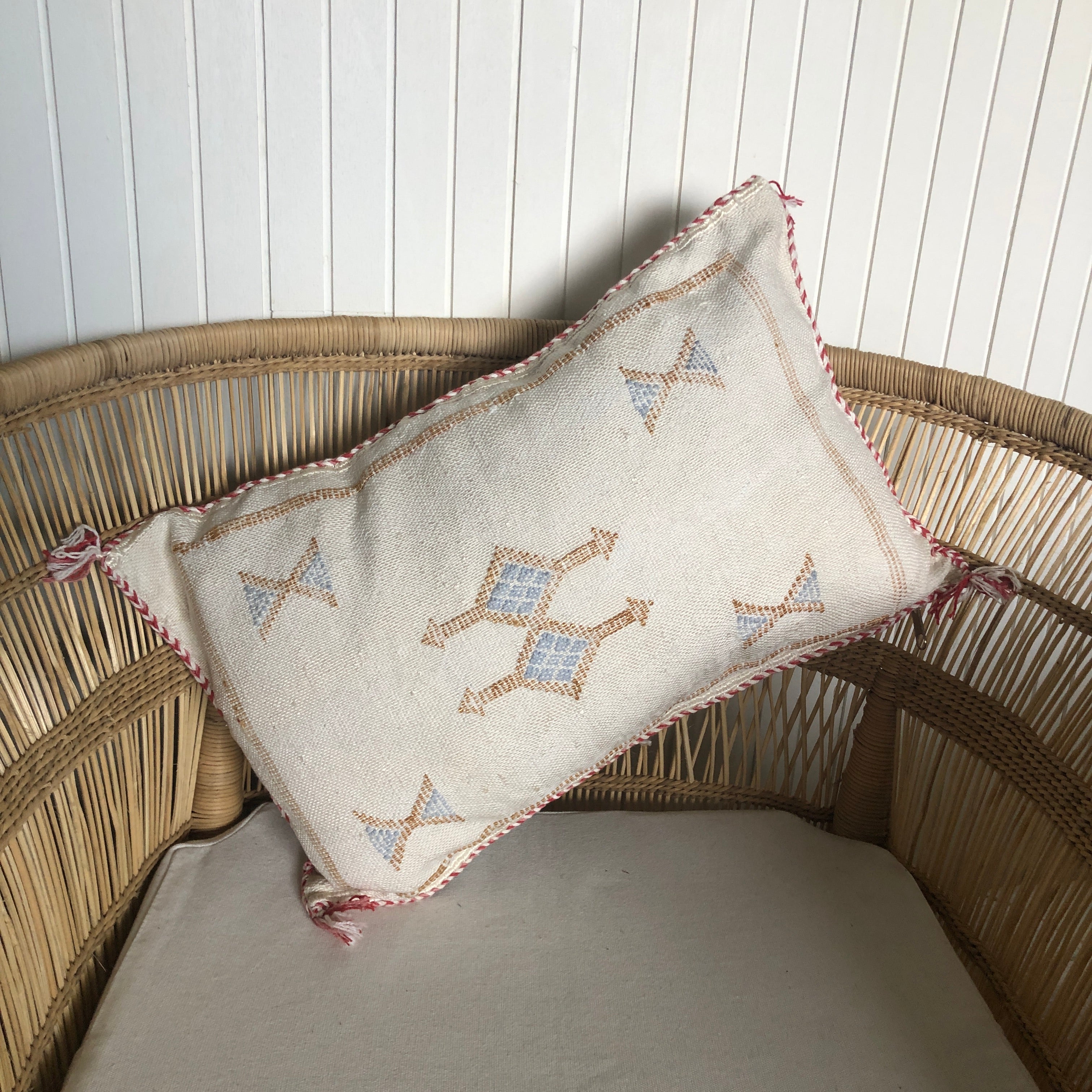 Rectangular Moroccan Cactus Silk Pillow in Natural