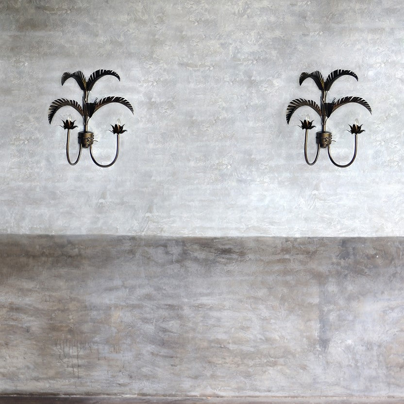Palm Springs Wall Sconce in Matt Bronze