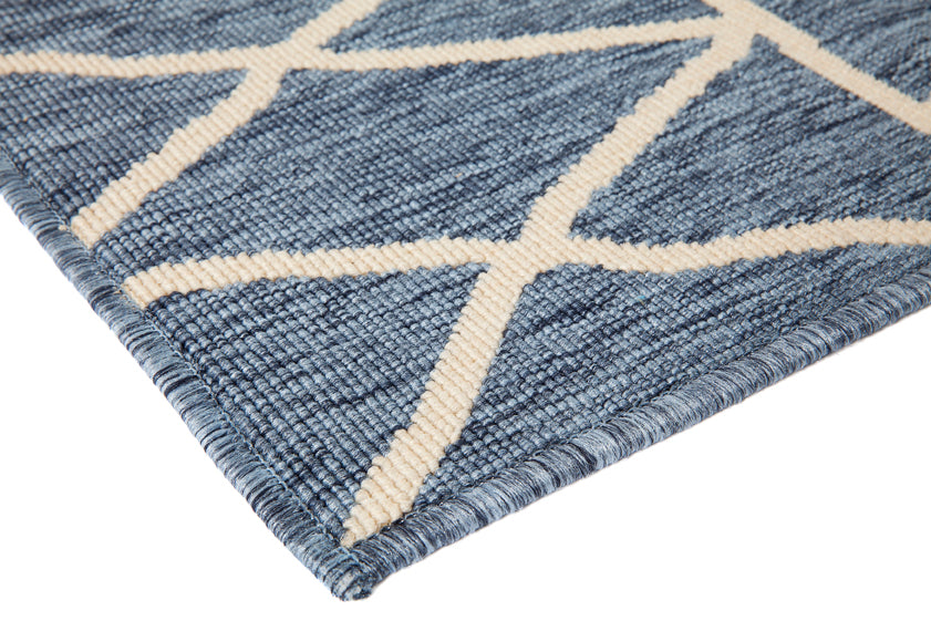 Agatti Outdoor Rug in Blue
