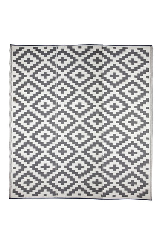 Aztec Grey and White Outdoor Rug