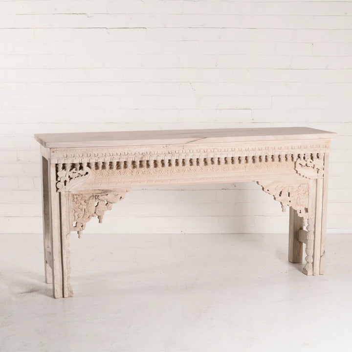 Bleached Sabeena Console