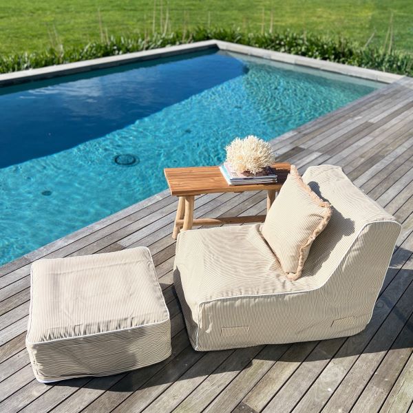 Breeze Chair in Beige Strip