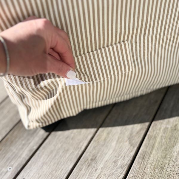 Breeze Chair in Beige Strip