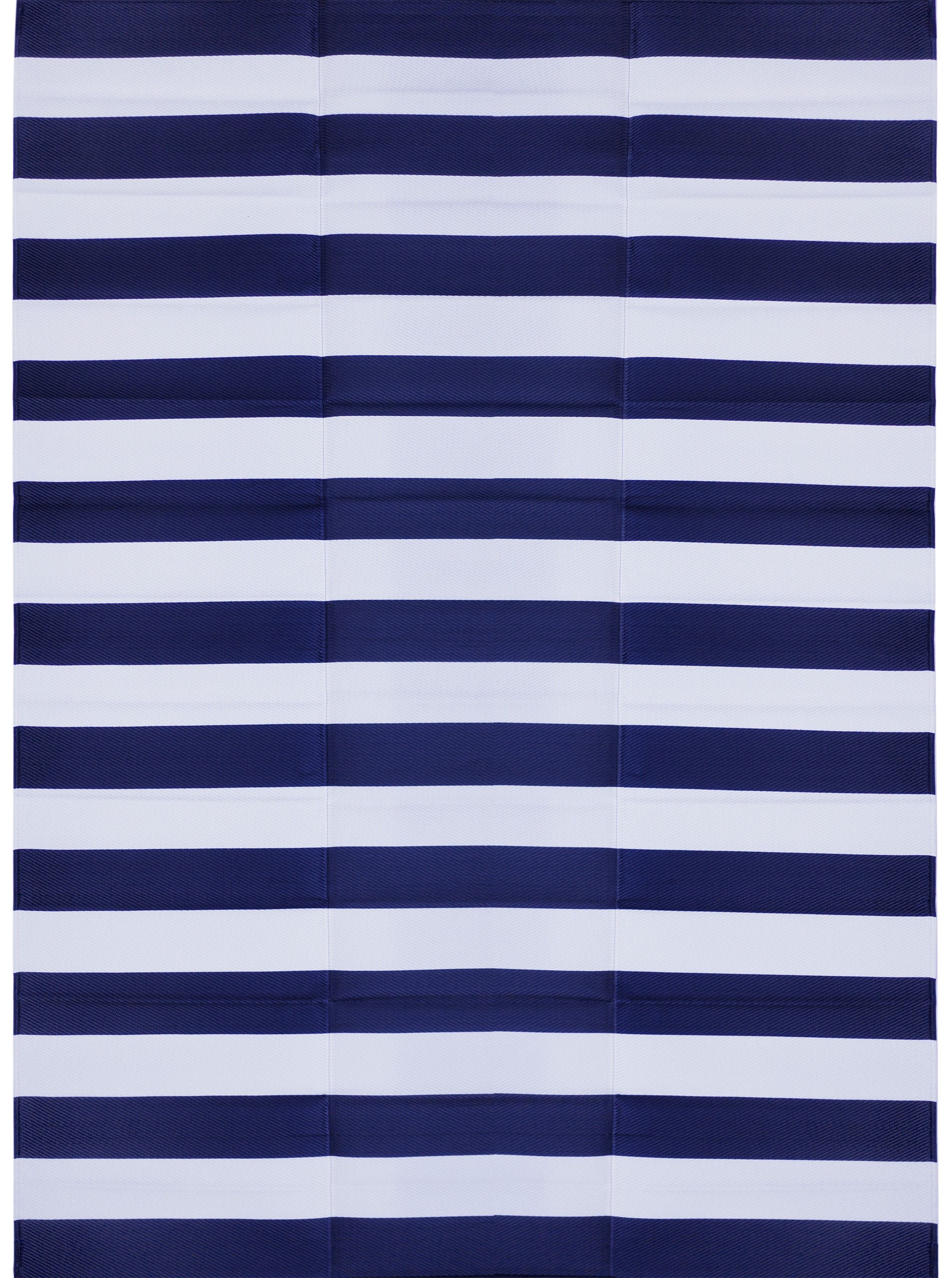 Brittany Outdoor Rug in Navy