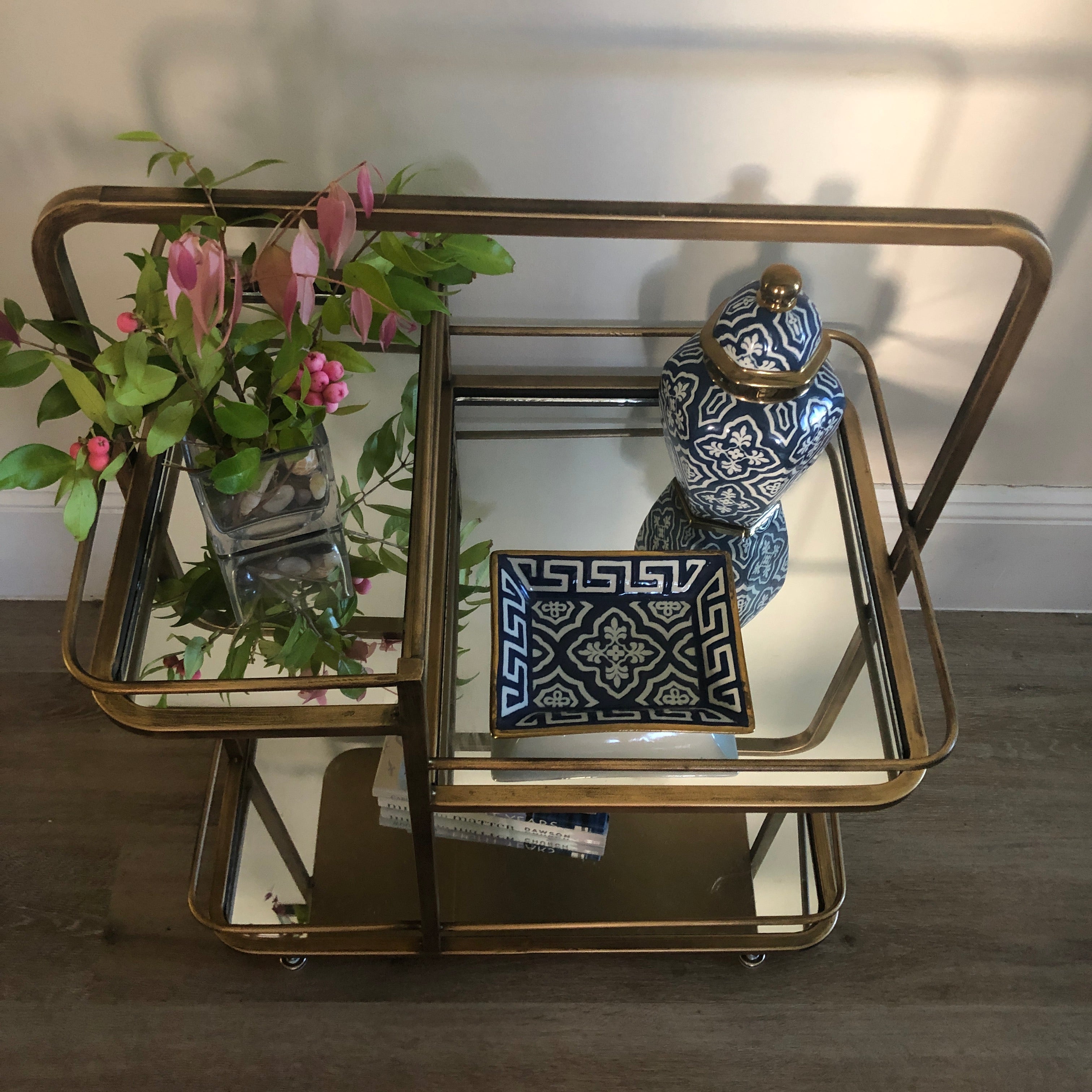 Guilo Armchair